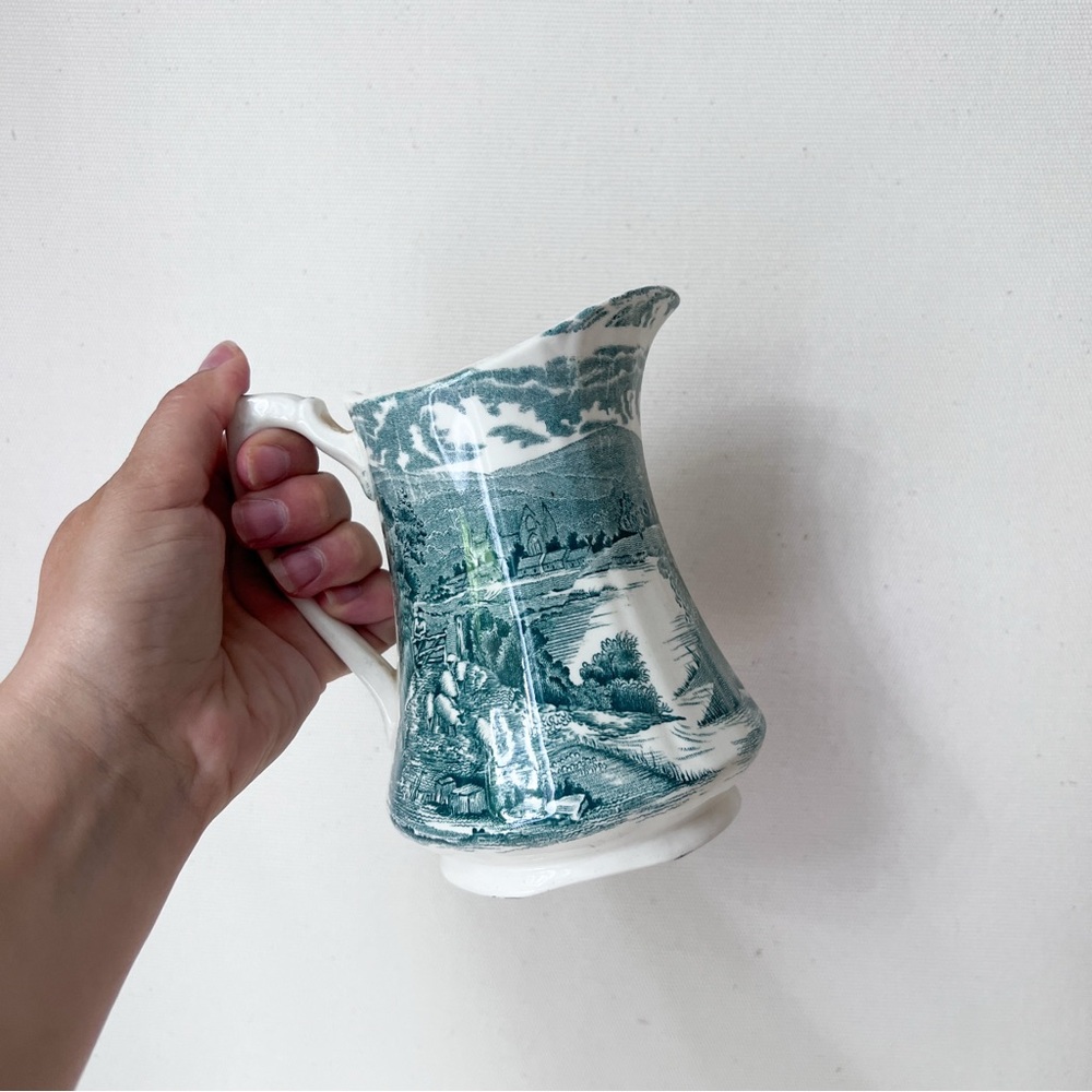 Vintage Alfred Meakin Creamer